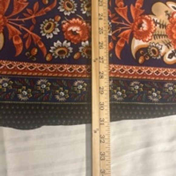 Women's Umgee Top Size S Black Floral Bell Sleeve - Picture 4 of 6